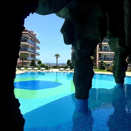 Luxury Αλάνια